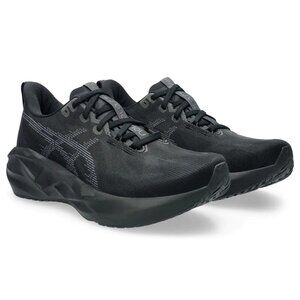 ASICS Men's Novablast 5 Sneaker